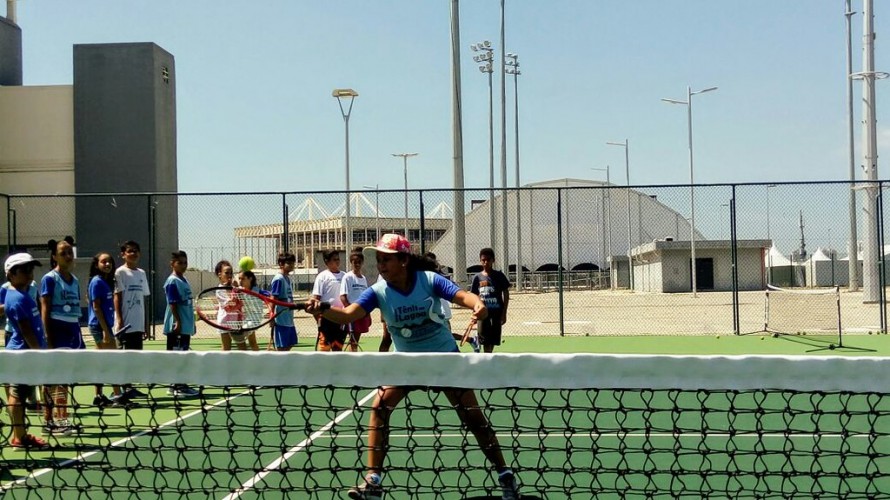 Projeto social no Parque Olímpico. Escolinha de tênis (7)