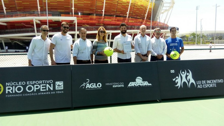 Projeto social no Parque Olímpico. Escolinha de tênis (4)